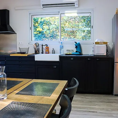 Duplex Le Philandra - Jacuzzi- 2 Monteils (Gard)