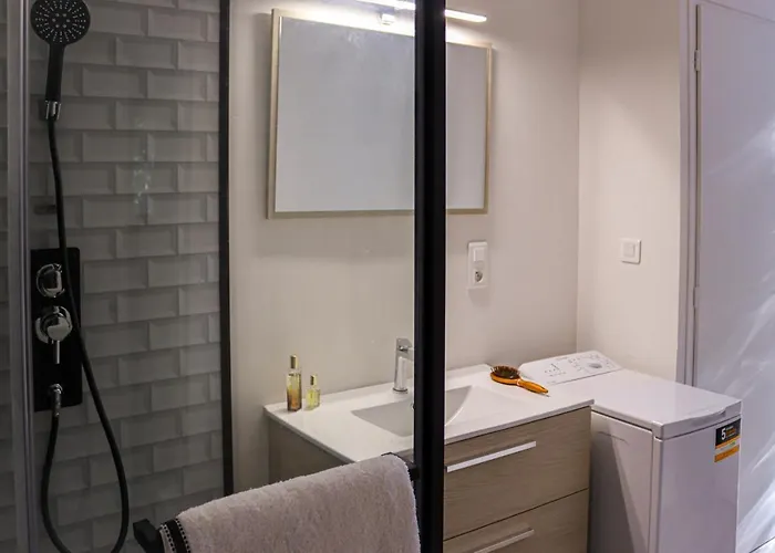 Дом отдыха Duplex Le Philandra - Jacuzzi- 2